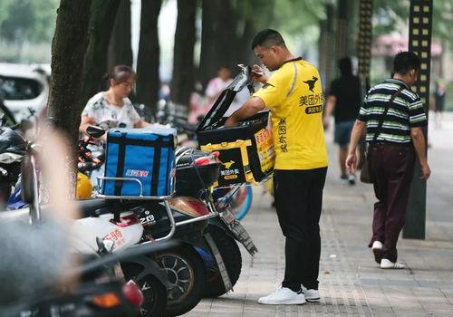 荆州外卖小哥最新爆料,揭秘外卖行业背后的真相  第2张 荆州外卖小哥最新爆料,揭秘外卖行业背后的真相  第2张