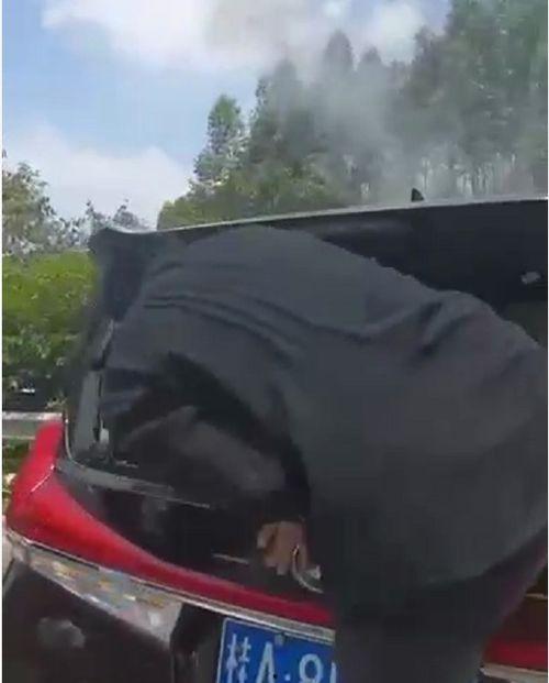 事故车老徐爆料视频完整版,揭秘事故车内幕,完整版深度解析  第2张 事故车老徐爆料视频完整版,揭秘事故车内幕,完整版深度解析  第2张