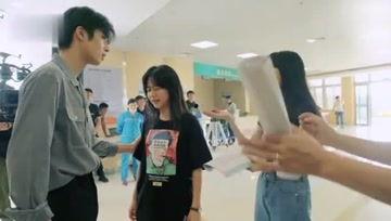 吃瓜娱乐今日小福利,吃瓜娱乐,畅享欢乐时光!  第1张 吃瓜娱乐今日小福利,吃瓜娱乐,畅享欢乐时光!  第1张