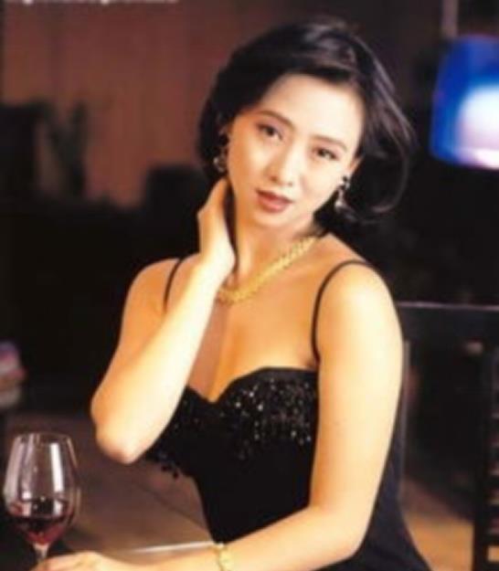 翁虹视频在线观看,魅力女神的影视生涯回顾  第3张 翁虹视频在线观看,魅力女神的影视生涯回顾  第3张